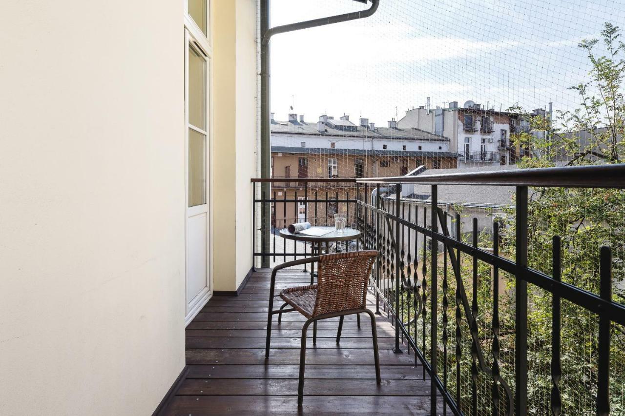 Apartments Cracow Miodowa by Renters Kraków Zewnętrze zdjęcie